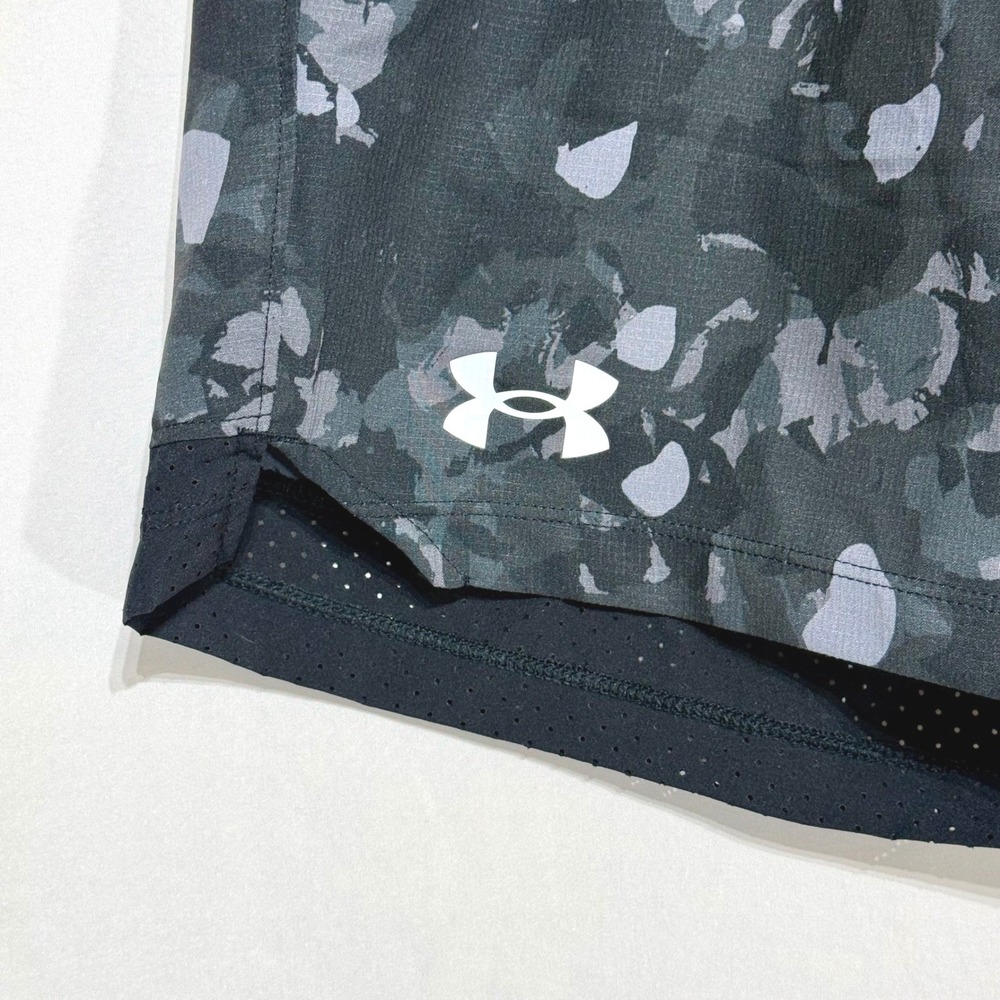 Under Armour Mens Vanish Woven 6in Print Shorts Camo Grey Black Small NEW - Picture 2 of 8